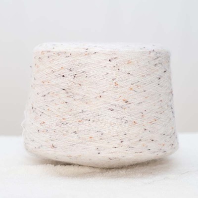 Mossy Yarn 44%Polyester 37%Recycled Polyester 19%Acrylic 1/14SNm Pirdra 