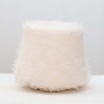 Feather Yarn 100%Polyester 1/6.9SNm Cream