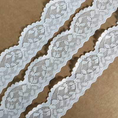 White - Crochet Lace - 3.4 cm - 280 GSM