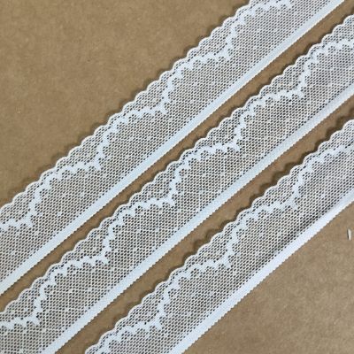 White - Crochet Lace - 2.6 cm - 300 GSM