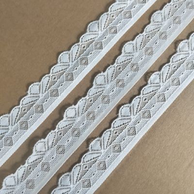 White - Crochet Lace - 2.7 cm - 230 GSM