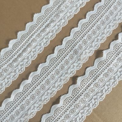 White - Crochet Lace - 5.2 cm - 153 GSM