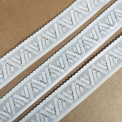 White - Crochet Lace - 2.8 cm - 206 GSM