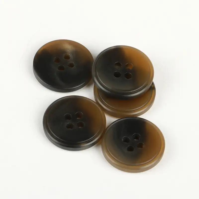 Black - Resin Button - 32 ligne 20.5 mm