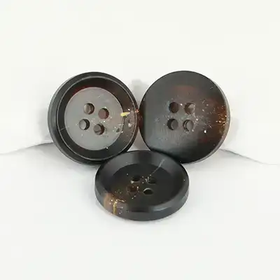 Black - Resin Button - 32 ligne 20 mm