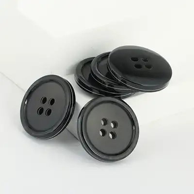 Black - Resin Button - 32 ligne 20 mm