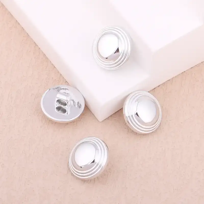 Silver - Plastic Button - 23 ligne 14 mm