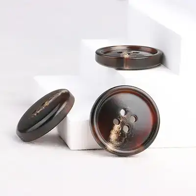 Brown - Resin Button - 40 ligne 25.5 mm